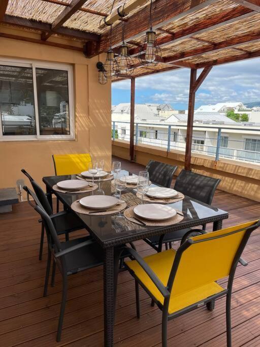 Rare ! Spacieux T3 En Roof-Top Au Barachois - 2 Ch Climatisees - 6 Couchages - Proche Aeroport Saint-Denis Zewnętrze zdjęcie