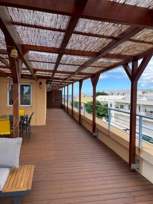 Rare ! Spacieux T3 En Roof-Top Au Barachois - 2 Ch Climatisees - 6 Couchages - Proche Aeroport Saint-Denis Zewnętrze zdjęcie